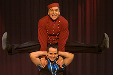 Akrobatik Duo Schön Stark